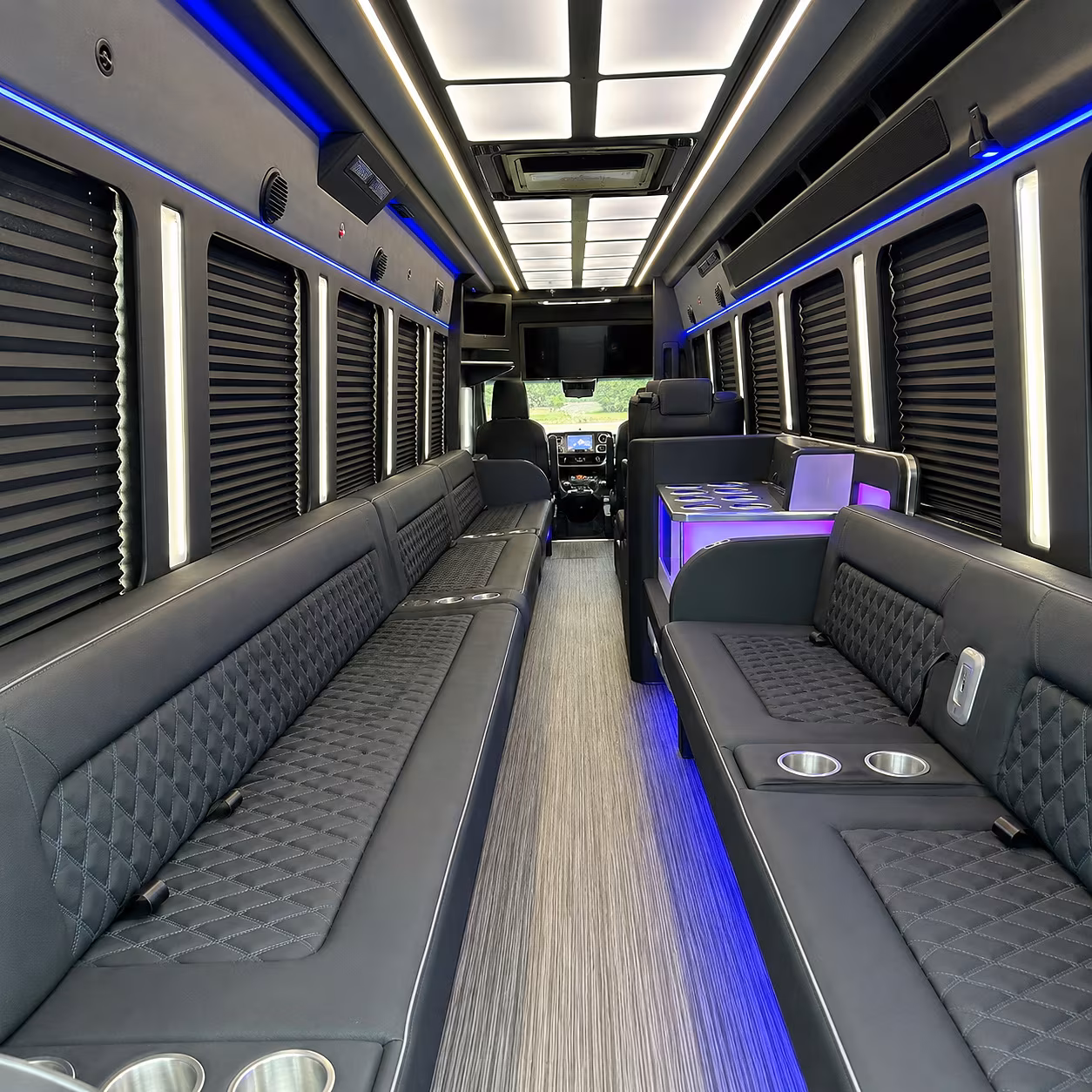 Florence-Graham Winery Tour & Pub Crawl Transportation