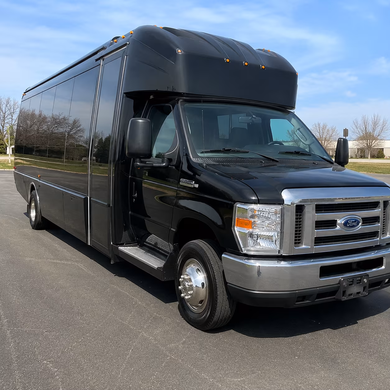 Glendale Birthday, Sweet 16, & Quinceañera Party Bus Rentals